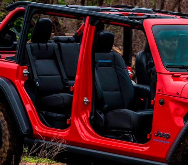 jeep wrangler interior